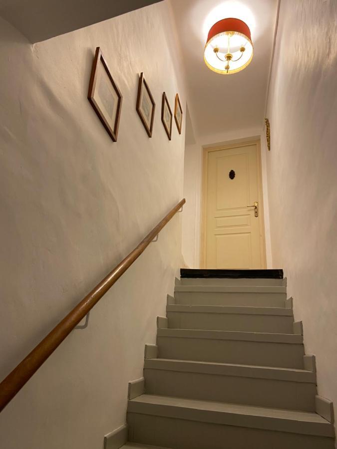 Maison 1823 - Suites De Charme A Garons Экстерьер фото